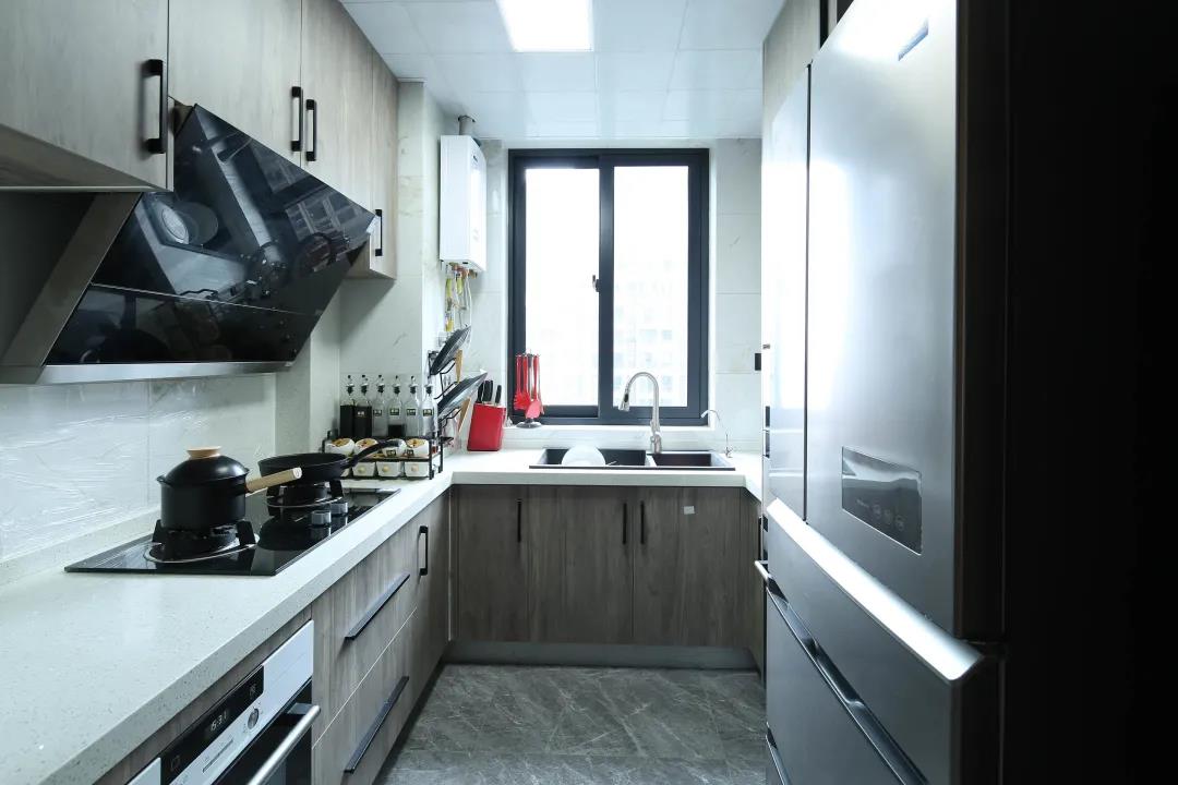 125㎡現(xiàn)代簡約風(fēng)格新房裝修，玄關(guān)柜+電視柜超大氣！